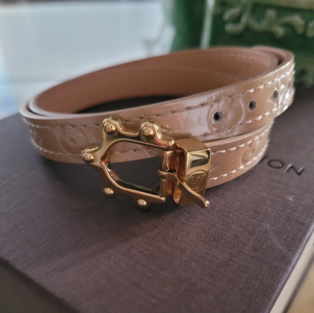 Authentic Louis Vuitton Vernis Belt Style Bracelet In Like New Condition!